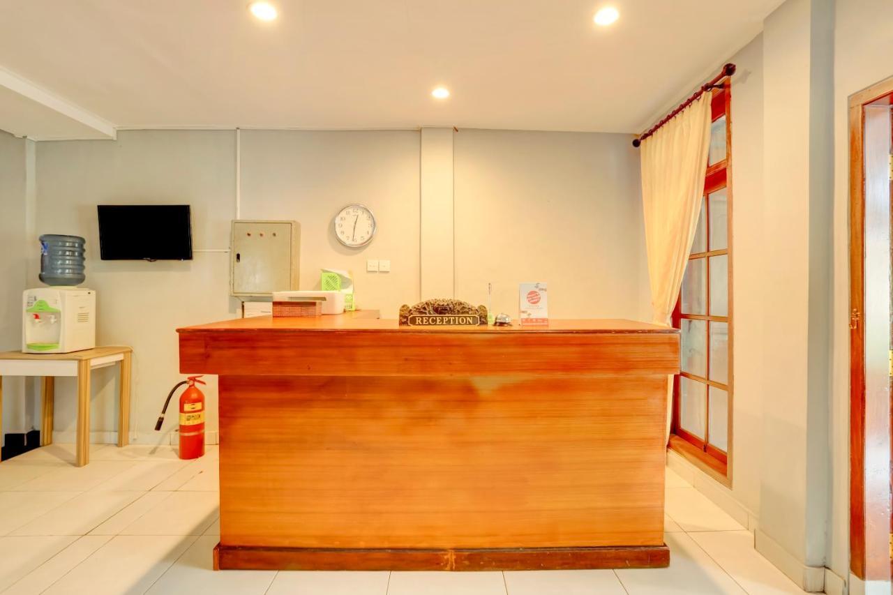 Oyo 90089 Hotel Satria Syariah Denpasar Zewnętrze zdjęcie